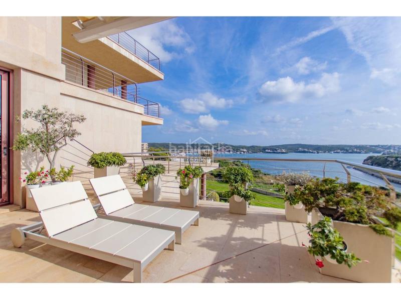 Foto ab087f86-f691-459a-aa0c-8489fa19a1e6. Apartament amb calefacció aparcament piscina a Centre Històric Maó