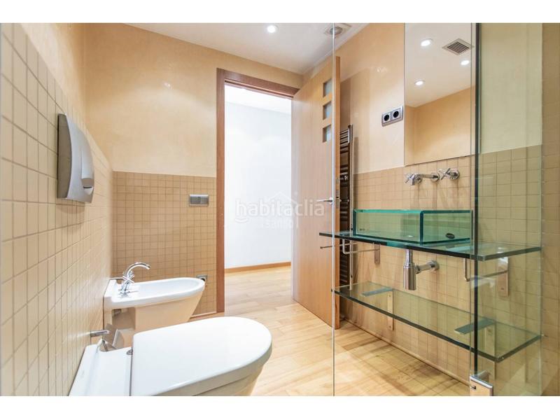 Foto f946fed0-4a4b-4cdf-acd3-31f955347a35. Apartament amb calefacció aparcament piscina a Centre Històric Maó
