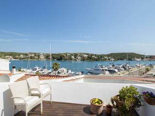 Apartament a Centre Històric. Ático en el puerto de mahón, menorca con increibles vistas al ma