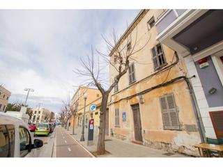 Chalet à Ciutadella. Casa a reformar en avenida principal del casco antiguo, ciutadel
