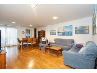 Xalet a Centre Històric. Impecable casa adosada en mahón, menorca.