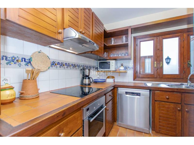 Foto f572b9f0-90d0-47df-ba3f-d5385b18994e. Xalet amb calefacció aparcament a Centre Històric Maó / Mahón