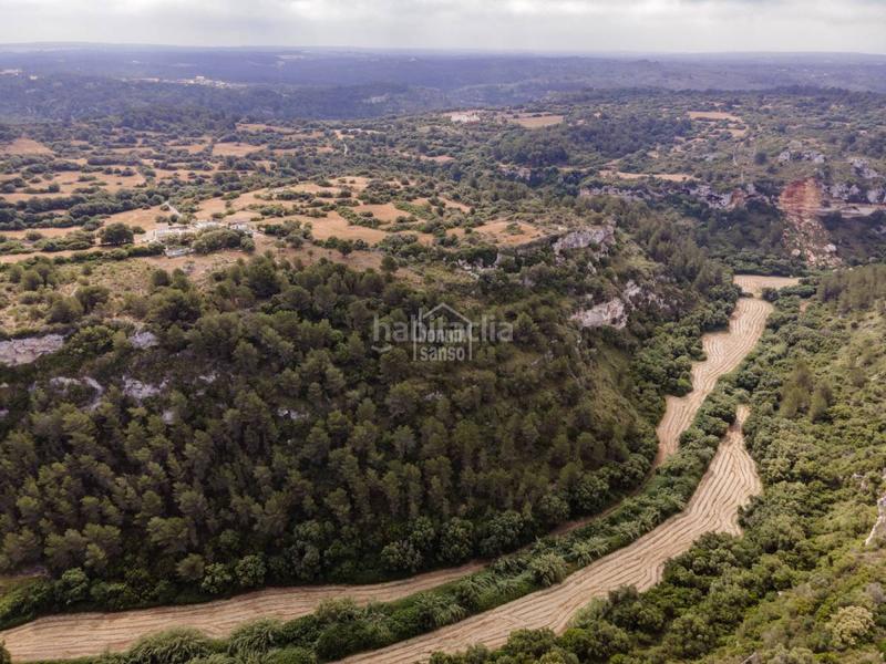 Foto 7f826f76-4648-488c-bf7a-8ca452bd3713. Masía interesante propiedad en enclave único en menorca en Alaior