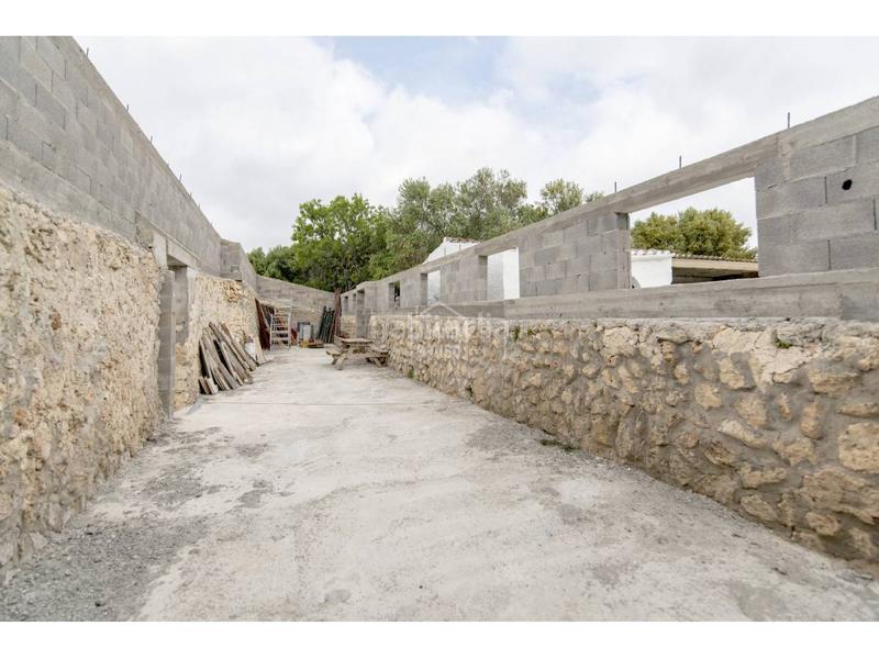 Foto 840bb138-c5a8-403c-ab41-8d13ba00193f. Masía interesante propiedad en enclave único en menorca en Alaior