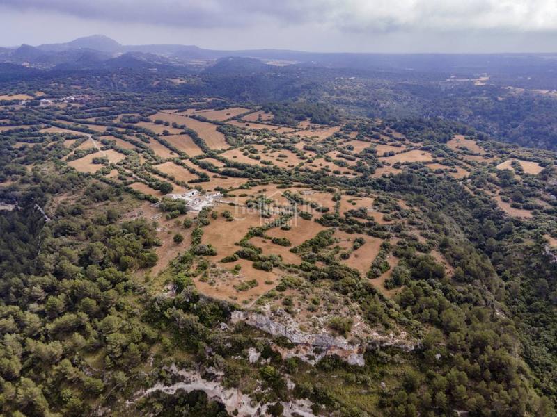Foto ba803a06-e9c6-4f9f-a4b5-0e16a6686b90. Masía interesante propiedad en enclave único en menorca en Alaior