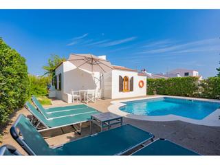 Chalet in Cala Blanca. Chalet en primera linea de mar en cap artruix , ciutadella, meno