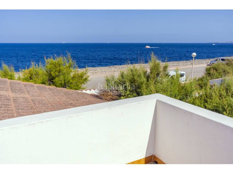Foto 254377c0-57aa-4b29-8000-f76bfb9a4126. Chalet  en primera línea de mar en cap dartrutx, ciutadella, menorca. en Ciutadella de Menorca