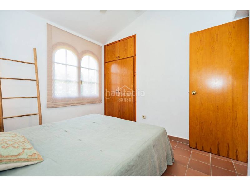 Foto 30c1efc4-f613-496a-82d2-33dbe5d76416. Chalet  en primera línea de mar en cap dartrutx, ciutadella, menorca. en Ciutadella de Menorca