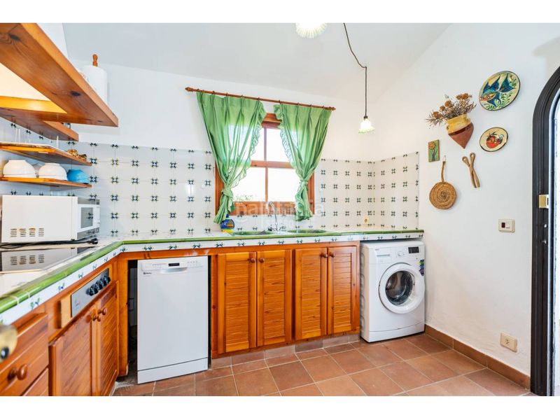 Foto 7ef5aa64-de3e-47ea-86d4-3ff98bbeb177. Chalet  en primera línea de mar en cap dartrutx, ciutadella, menorca. en Ciutadella de Menorca