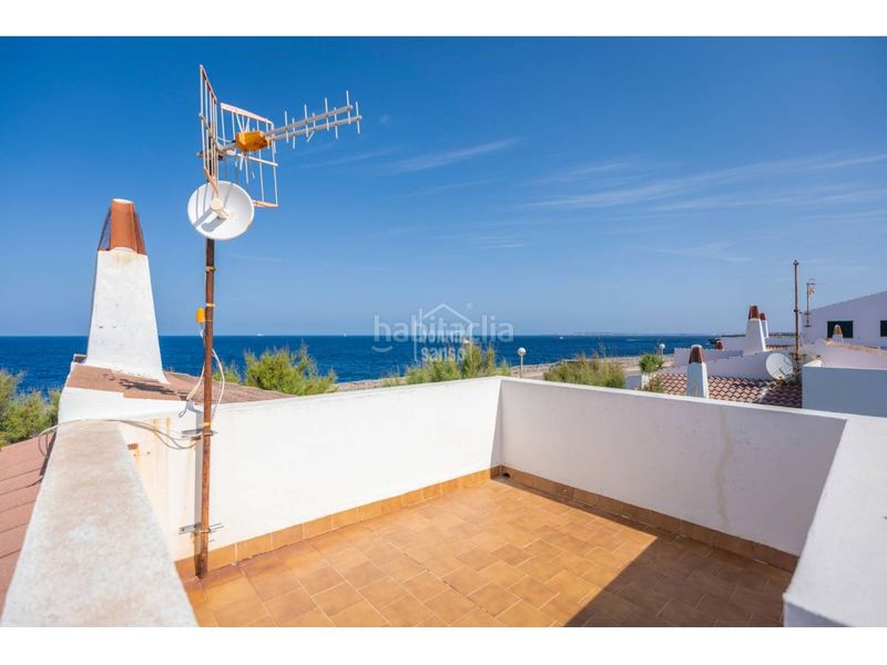 Foto e2d512f1-0b36-47ab-a47a-2bd962f2e301. Chalet  en primera línea de mar en cap dartrutx, ciutadella, menorca. en Ciutadella de Menorca