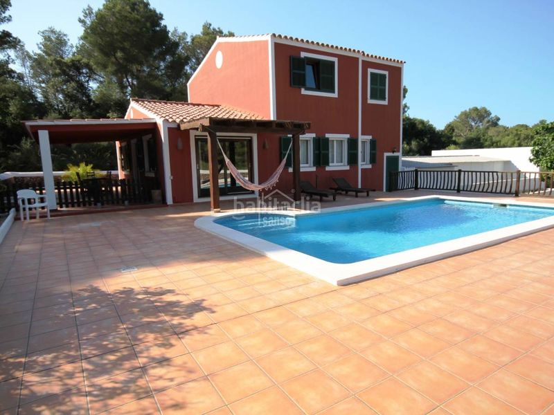 Foto 58ee29f6-f22e-41e8-a5ea-6f5228621fdb. Xalet amb calefacció aparcament piscina a Es Mercadal poble Es Mercadal