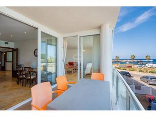 Apartment in Ciutadella. Vivienda luminosa con vistas al mar en una de las zonas más excl