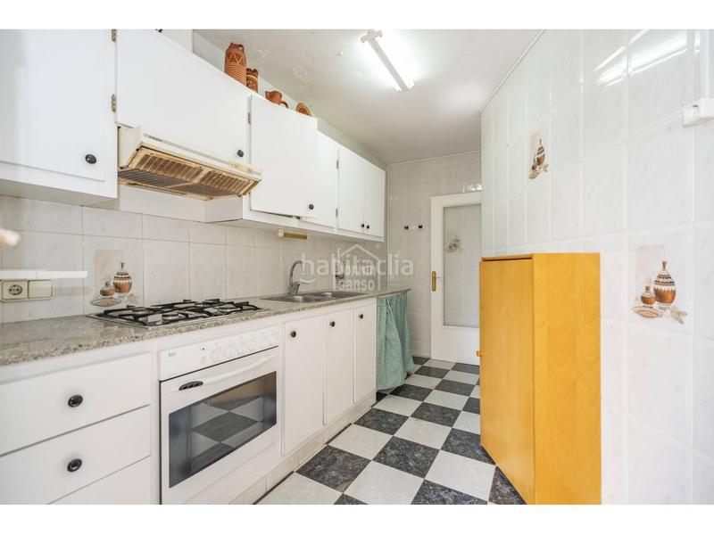 Foto 03aa7399-b206-4fa4-bbb8-1d03488a742f. Chalet encantadora primera planta con acceso independiente y ubicación privilegiada cerca del puerto de mahón, menorca. en Maó