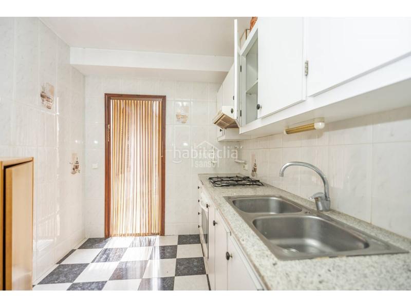 Foto 5c13ab44-55fa-4024-a5fe-a208a6decbaa. Chalet encantadora primera planta con acceso independiente y ubicación privilegiada cerca del puerto de mahón, menorca. en Maó