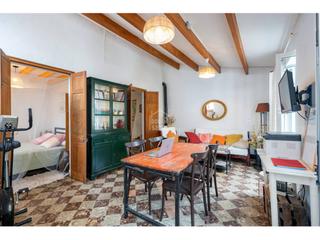 Appartement in Avinguda Menorca-Sínia Costabella. Tradicional casa en altos en pleno centro de mahón