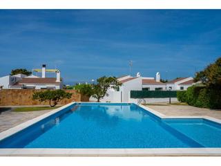 Xalet a Cala d´En Bosch-Serpentona. Chalet con licencia turística en cap artruix, ciutadella, menorc