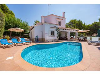 Xalet a Punta Grossa. Chalet con licencia turística en arenal den castell, menorca
