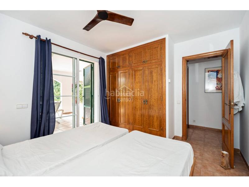 Foto 2d0e6e1e-f62f-47a8-9476-a8b7506ee257. Chalet con parcheggio piscina in Port d´Addaia Es Mercadal