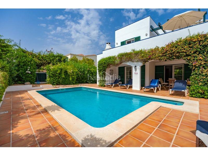 Foto ca14eff4-c16d-4b88-8045-d8fd30f2a213. Chalet con parcheggio piscina in Port d´Addaia Es Mercadal