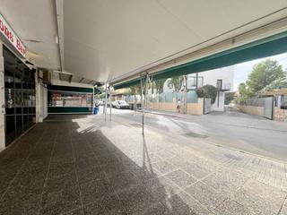 Locale commerciale in Cala Millor