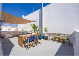 Chalet à Centre Històric. Bonita casa reformada en pleno centro de mahón, con magnífica te