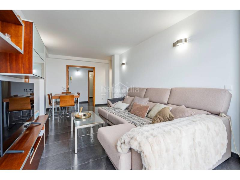 Foto 02fa2cd2-6b38-4cbe-ae30-96dcede7e909. Apartament amb aparcament a Es Mercadal poble Es Mercadal