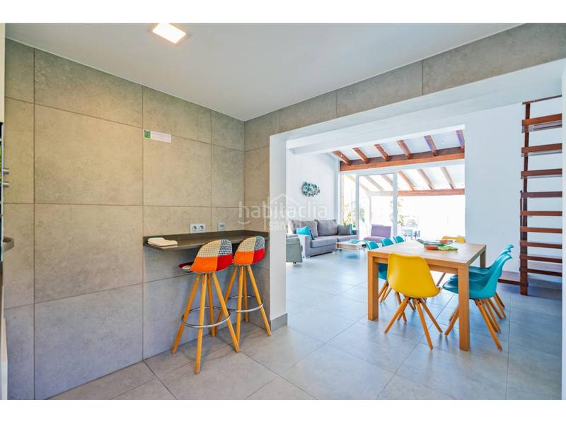 Foto af17972b-05ef-48e7-9719-7860a65d7eb3. Chalet amplio chalet con piscina en binisafua, menorca en Sant Lluís