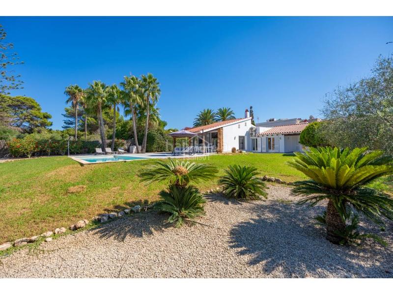 Foto daddca42-8786-479d-8170-eb4ff5327a47. Chalet amplio chalet con piscina en binisafua, menorca en Sant Lluís