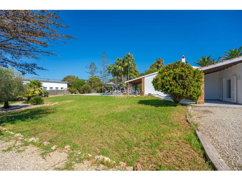 Foto f1f78a88-5aca-4dda-af95-4c2f10dfaa6c. Chalet amplio chalet con piscina en binisafua, menorca en Sant Lluís