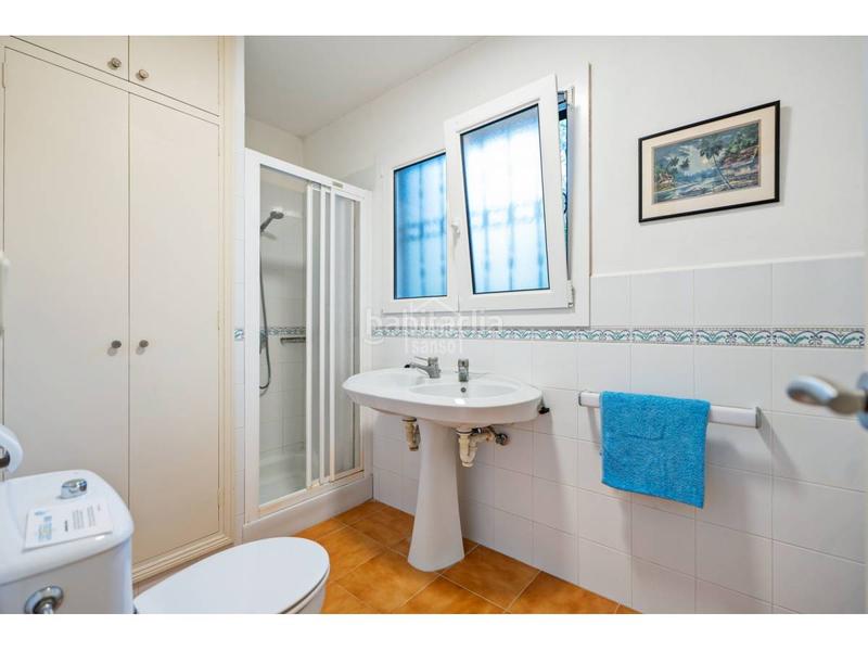 Foto bef65057-1a1c-4555-b59b-452353d0e629. Chalet avec parking piscine dans Son Parc Es Mercadal