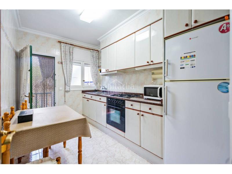 Foto 199ed967-9fbe-454c-923f-2d12403f20d3. Chalet con parcheggio in Es Castell Es Castell