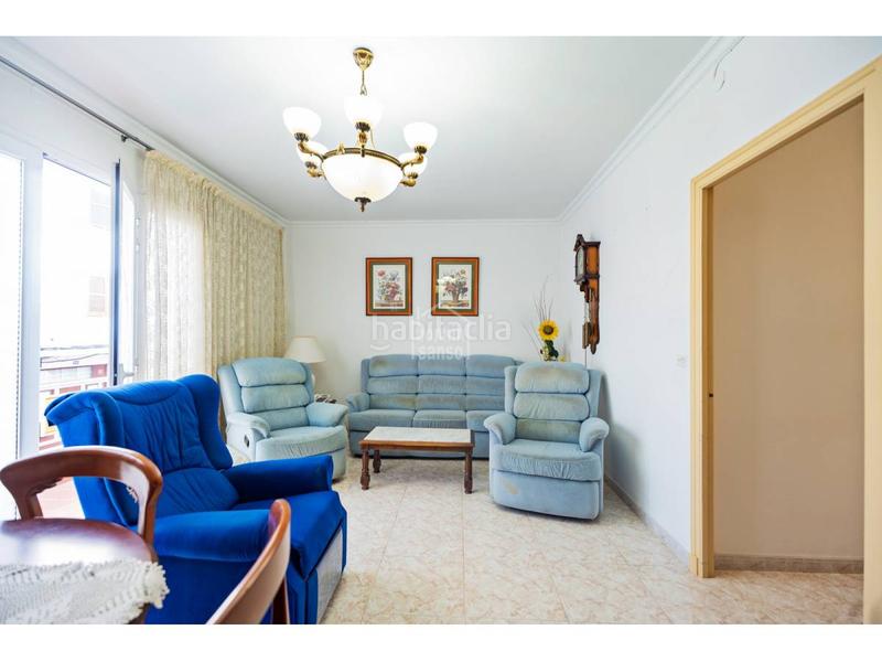 Foto 98da1a3b-b457-4914-8b8b-1731bcd25311. Chalet con parcheggio in Es Castell Es Castell