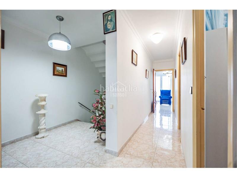 Foto 9d237a81-fd1f-4a9b-9133-615c124d0f27. Chalet con parcheggio in Es Castell Es Castell