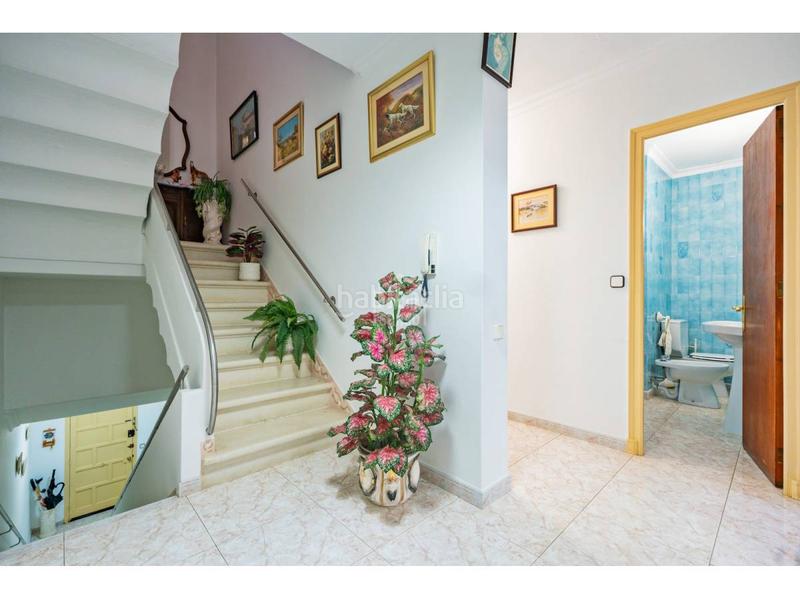 Foto e348d231-ea6f-466b-92e9-2376c73bb342. Chalet con parcheggio in Es Castell Es Castell