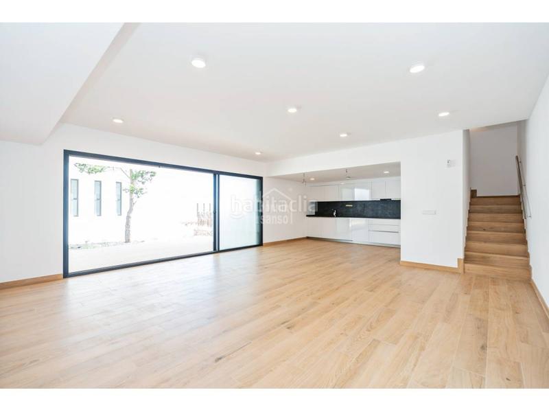 Foto 1256a056-1e14-411f-b375-31ac6dbe82e4. Chalet with parking pool in Son Parc Es Mercadal