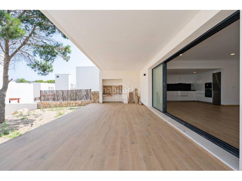 Foto 383900dd-bb42-4761-9dd9-b24493c1a729. Chalet with parking pool in Son Parc Es Mercadal