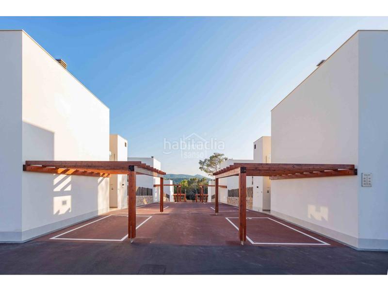 Foto 38871bbb-f91a-4633-82c2-bd6c6db3f34e. Chalet with parking pool in Son Parc Es Mercadal