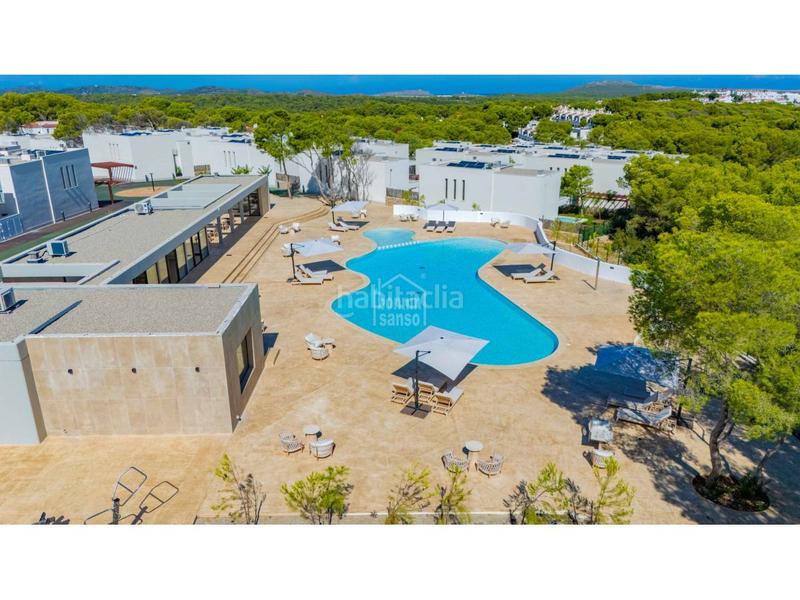 Foto 56f2bb38-b128-4c0a-ae19-397570ee60ab. Chalet with parking pool in Son Parc Es Mercadal