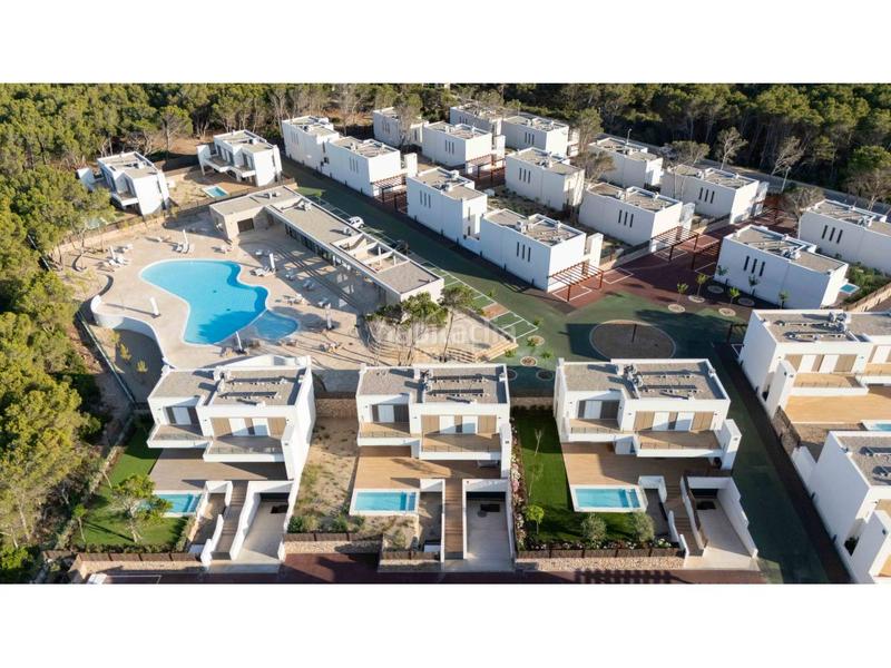 Foto 8701d501-db3e-4c6c-9ed8-8d72a566b432. Chalet with parking pool in Son Parc Es Mercadal