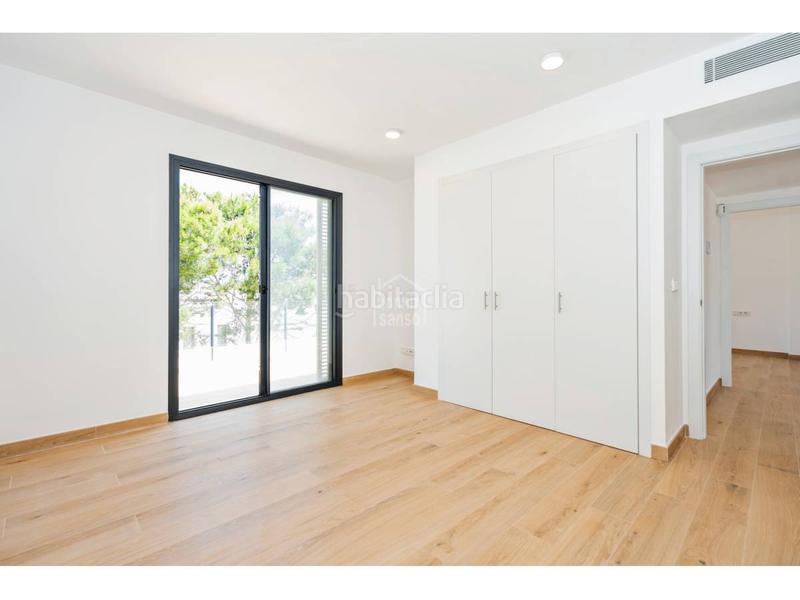 Foto e6ca53b4-ebe1-411c-9c11-2dcfbd6fd4b6. Chalet with parking pool in Son Parc Es Mercadal