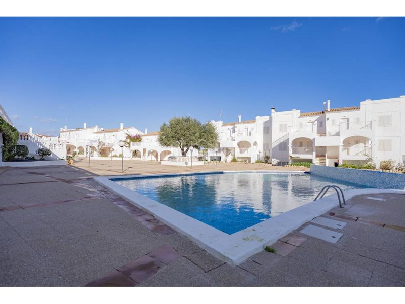 Foto 5779959f-bcfa-4aa4-b29b-67ddcee8b758. Apartament amb piscina a Arenal d´en Castell Es Mercadal