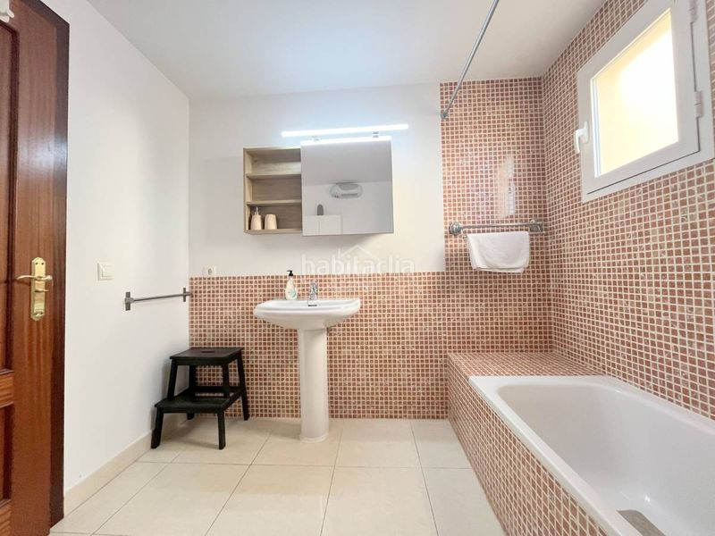 Foto cde3a76f-cfdc-4222-841a-9c32f0579db1. Apartament amb aparcament piscina a Cala Bona Son Servera