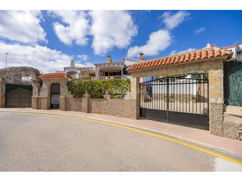 Foto c95d4345-fa49-47b4-b918-f46ed6f1e7ad. Xalet amb aparcament piscina a Punta Grossa Es Mercadal