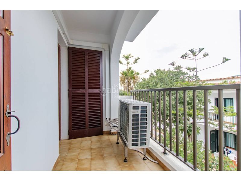 Foto 74818eb8-cb5d-4d84-a64a-5bf3e5e916c5. Apartament amb piscina a Cala en Porter Alaior