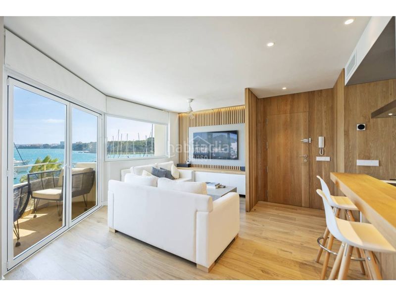 Foto b188998e-083b-4e1f-826f-36a877231795. Apartament a Centre Històric Maó / Mahón