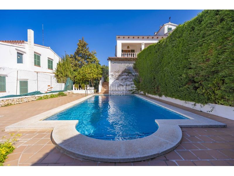 Foto bd48f516-502d-4f5b-830d-ffd5c2b342a2. Xalet amb aparcament piscina a Cala Galdana Ferreries