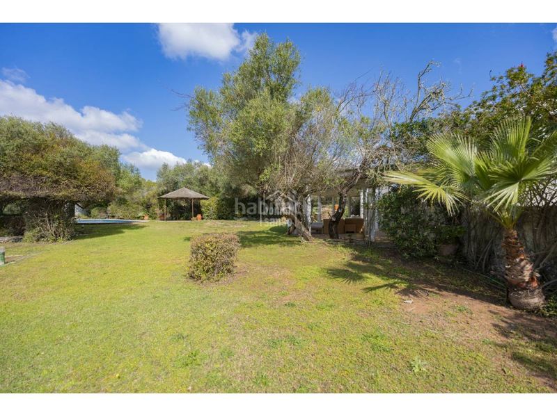 Foto 4607883e-1d2e-4b45-9003-b3d872940b7a. Masia amb aparcament piscina a Llucmaçanes Maó / Mahón