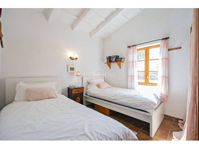 Foto 824ef5ac-3dbd-4249-b3a9-d1704e978cb2. Masia amb aparcament piscina a Llucmaçanes Maó / Mahón