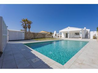 Chalet in Cala d´En Bosch-Serpentona. Impecable chalet en cap dartrutx, ciutadella, menorca
