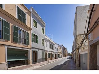 Apartamento en Ciutadella. Amplia vivienda distribuida en dos niveles, ciutadella, menorca